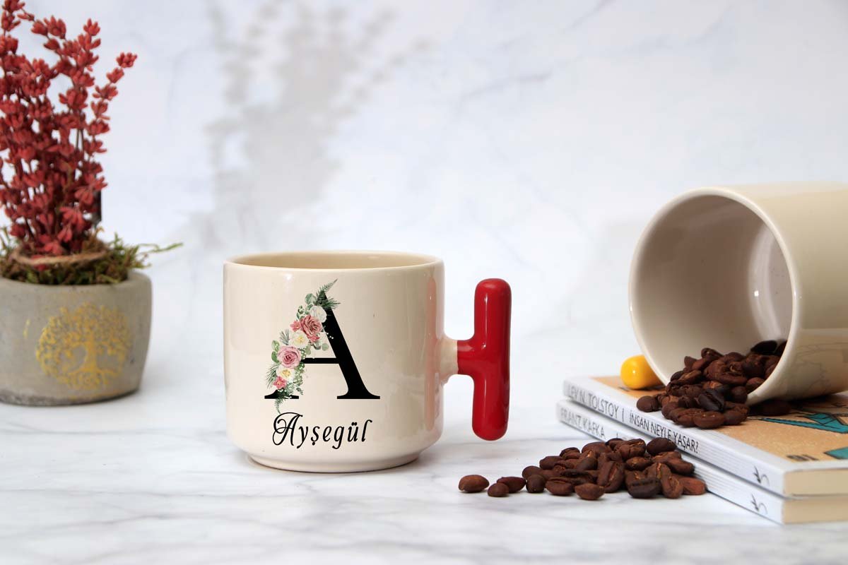 İSME ÖZEL (A) HARFLİ LATTE KUPA Kırmızı