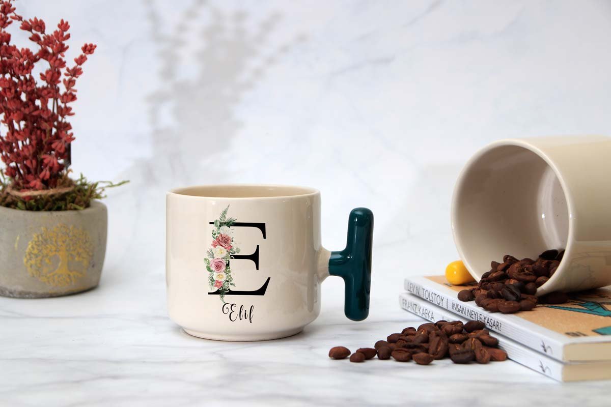 İSME ÖZEL (E) HARFLİ LATTE KUPA